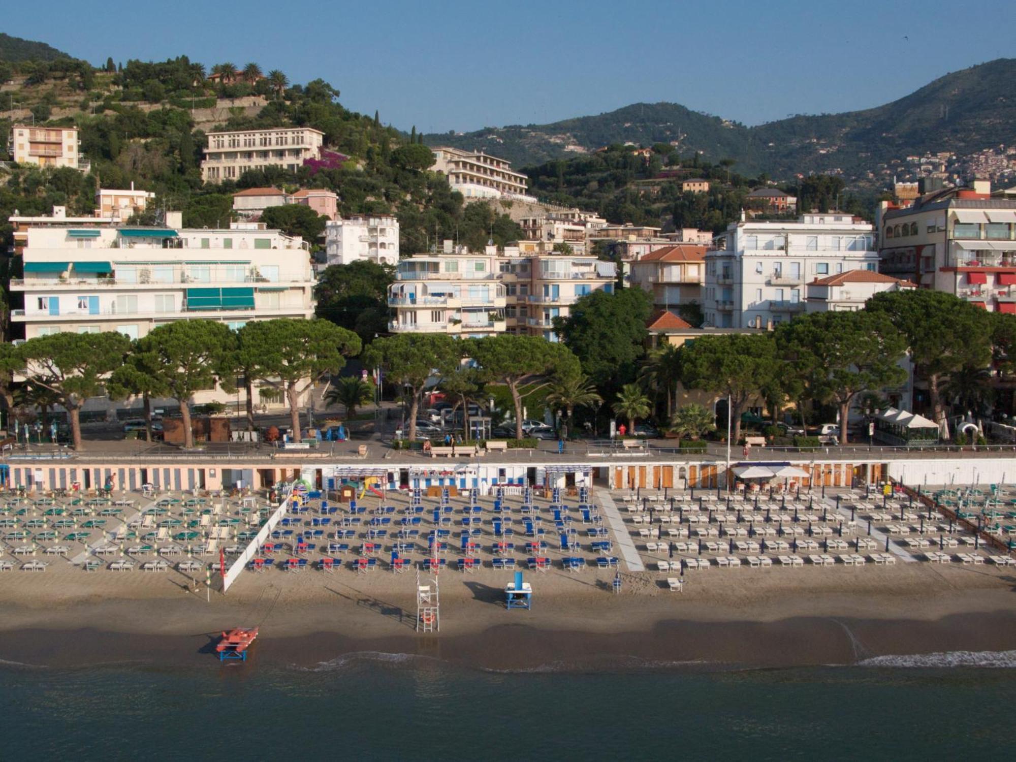 Hotel Majestic By Lvg Hotel Collection Alassio Exteriör bild