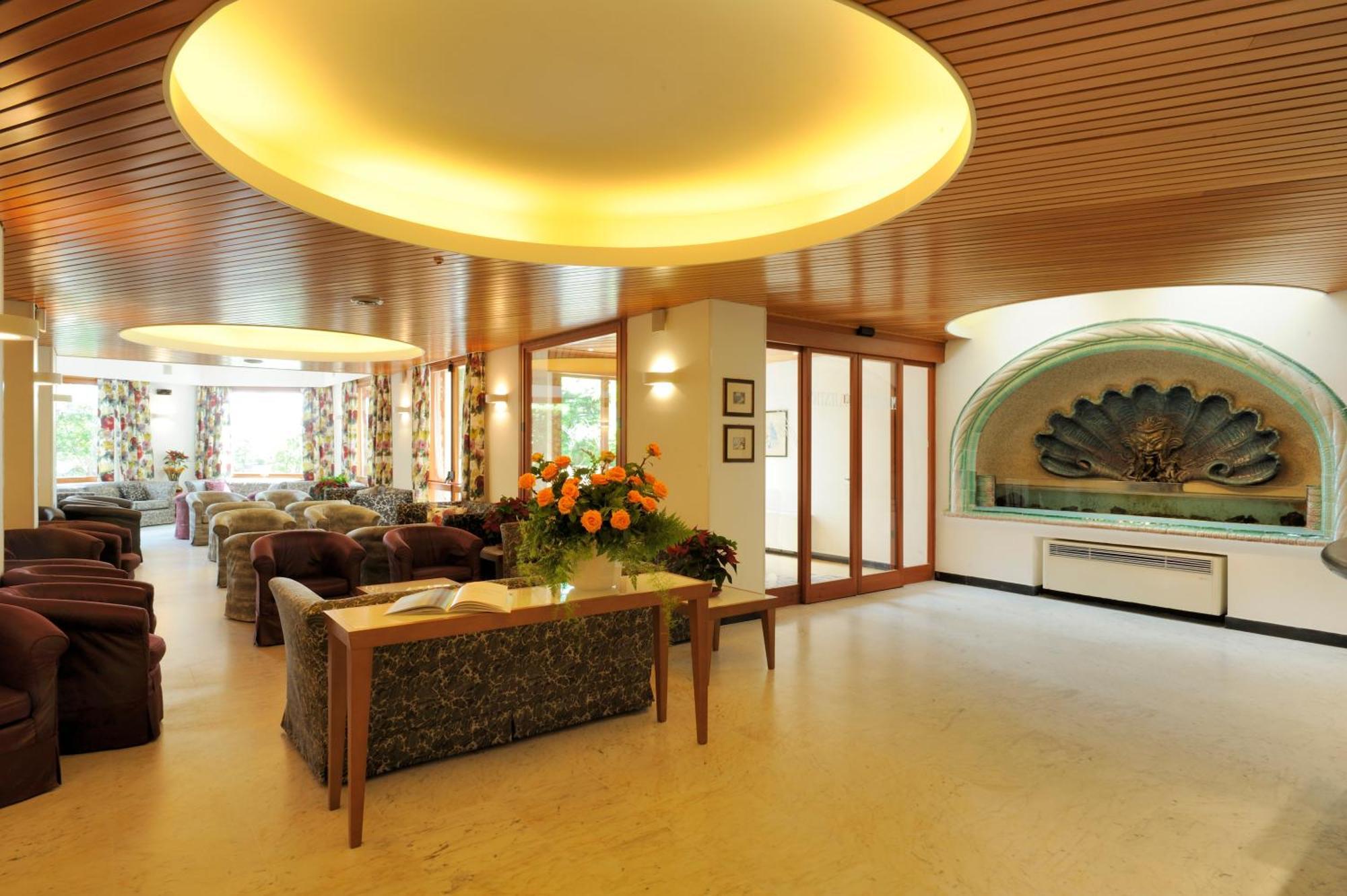 Hotel Majestic By Lvg Hotel Collection Alassio Exteriör bild
